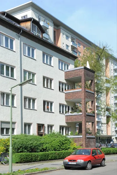 Handwerkerwohnung mit großem Balkon! — photo 1
